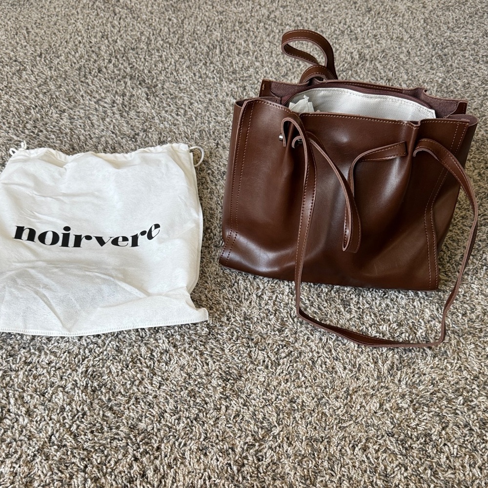 Noirvere Brown Leather Tote Bag